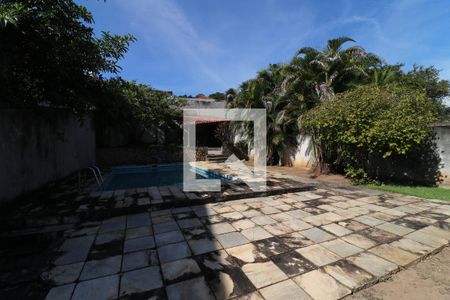 Área comum de casa à venda com 4 quartos, 350m² em Jardim Carioca, Rio de Janeiro