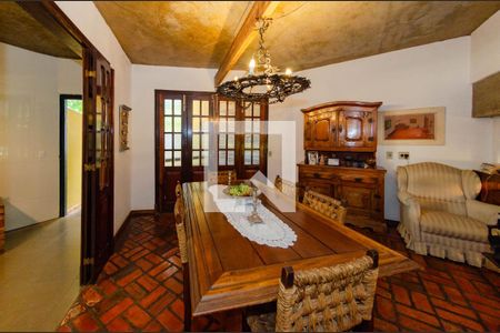 Sala de jantar de casa à venda com 4 quartos, 463m² em Belvedere, Belo Horizonte