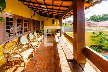 Varanda de casa à venda com 4 quartos, 463m² em Belvedere, Belo Horizonte