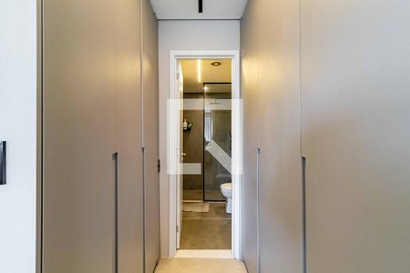 Closet de apartamento à venda com 1 quarto, 37m² em Pinheiros, São Paulo