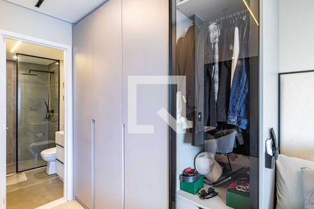 Closet de apartamento à venda com 1 quarto, 37m² em Pinheiros, São Paulo