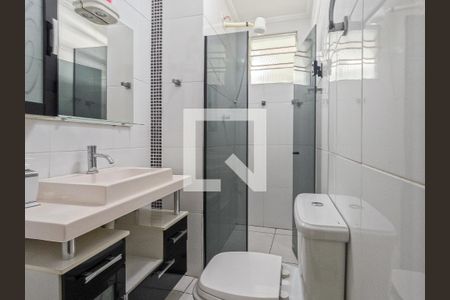 Banheiro de casa para alugar com 1 quarto, 60m² em Jardim Peri, São Paulo