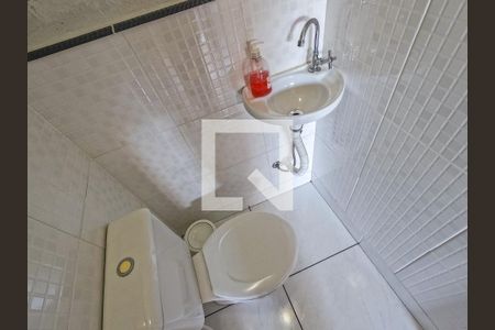 Banheiro de casa para alugar com 1 quarto, 60m² em Jardim Peri, São Paulo