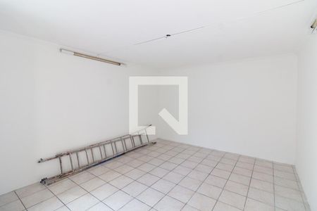 Quarto de Serviço de casa para alugar com 3 quartos, 450m² em Jardim Rizzo, São Paulo