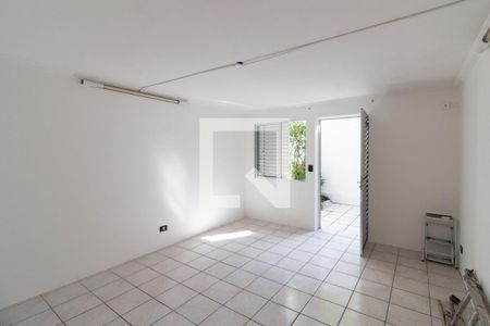 Quarto de Serviço de casa para alugar com 3 quartos, 450m² em Jardim Rizzo, São Paulo