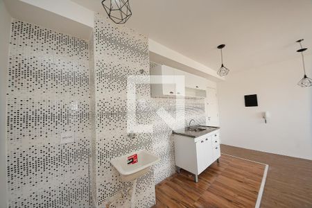 Sala/Cozinha de apartamento à venda com 2 quartos, 60m² em Vila California, São Paulo