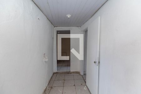 Corredor de casa para alugar com 3 quartos, 60m² em Carlos Prates, Belo Horizonte