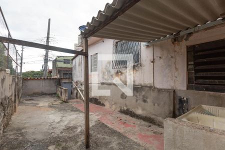 Área Externa de casa para alugar com 3 quartos, 60m² em Carlos Prates, Belo Horizonte