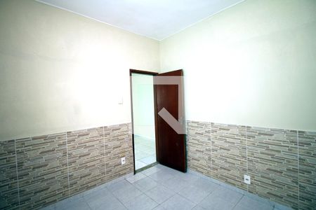 Quarto 1 de casa para alugar com 2 quartos, 60m² em Penha Circular, Rio de Janeiro