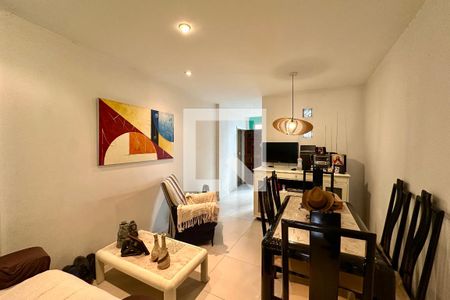 Sala de apartamento à venda com 1 quarto, 42m² em Humaitá, Rio de Janeiro