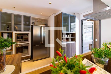Cozinha de apartamento à venda com 3 quartos, 147m² em Perdizes, São Paulo