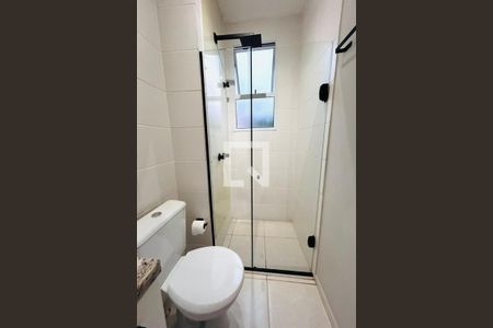 Banheiro Social de apartamento à venda com 2 quartos, 45m² em Taquara, Rio de Janeiro