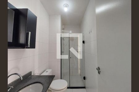 Banheiro de apartamento à venda com 2 quartos, 34m² em Jurubatuba, São Paulo