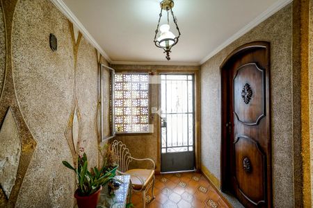 Hall de entrada de casa à venda com 2 quartos, 120m² em Vila Antonina, São Paulo