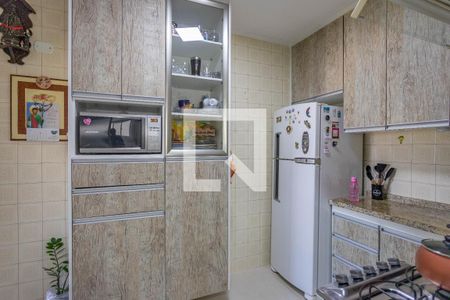 Cozinha de apartamento à venda com 2 quartos, 56m² em Taboão, São Bernardo do Campo