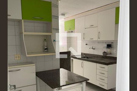 Cozinha  de apartamento à venda com 3 quartos, 172m² em Santa Rosa, Niterói