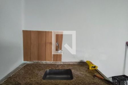 Cômodo Extra de casa à venda com 2 quartos, 100m² em Jardim Santa Lúcia, Campinas