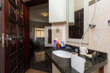 Banheiro Social de casa à venda com 5 quartos, 650m² em Vila Carrão, São Paulo