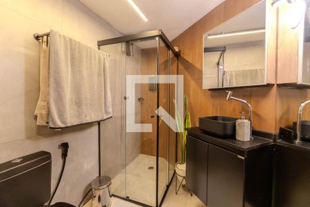 Banheiro de kitnet/studio para alugar com 1 quarto, 36m² em Consolação, São Paulo