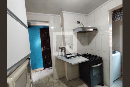 Cozinha de apartamento à venda com 2 quartos, 60m² em Conjunto Residencial José Bonifácio, São Paulo