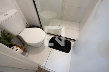 Banheiro de kitnet/studio para alugar com 1 quarto, 25m² em Vila Mariana, São Paulo
