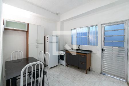 Sala/Cozinha de casa de condomínio para alugar com 1 quarto, 30m² em Vila Campestre, São Paulo