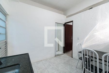 Sala/Cozinha de casa de condomínio para alugar com 1 quarto, 30m² em Vila Campestre, São Paulo