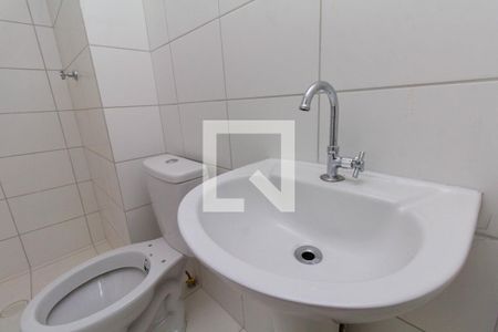 Banheiro de apartamento à venda com 2 quartos, 43m² em Cidade Antônio Estêvão de Carvalho, São Paulo