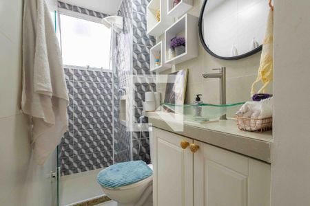 Banheiro de apartamento para alugar com 2 quartos, 44m² em Recreio dos Bandeirantes, Rio de Janeiro