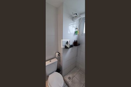 Banheiro de apartamento à venda com 1 quarto, 24m² em Paraíso do Morumbi, São Paulo