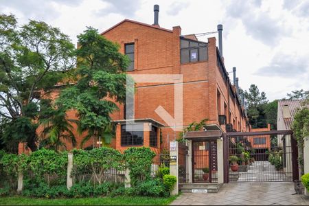 Fachada de casa de condomínio à venda com 3 quartos, 365m² em Cristal, Porto Alegre
