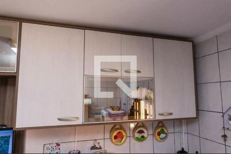 Foto 14 de casa à venda com 3 quartos, 192m² em Vila Medeiros, São Paulo