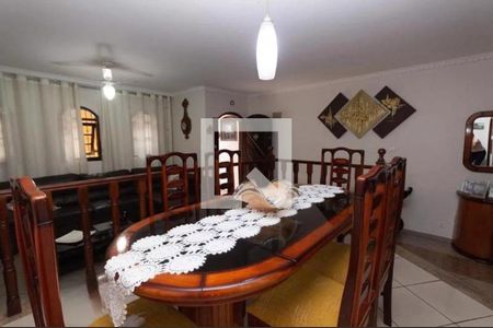 Foto 05 de casa à venda com 3 quartos, 192m² em Vila Medeiros, São Paulo