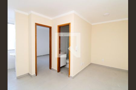 Sala/Cozinha de apartamento para alugar com 2 quartos, 40m² em Vila Medeiros, São Paulo