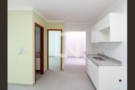 Sala/Cozinha de apartamento para alugar com 1 quarto, 42m² em Vila Medeiros, São Paulo