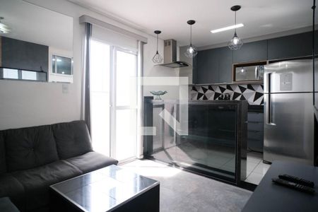Sala/Cozinha de apartamento à venda com 2 quartos, 50m² em Vila Carmosina, São Paulo