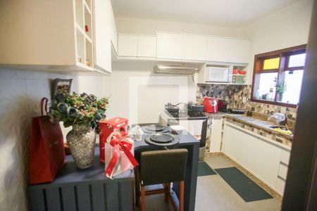 Cozinha de casa de condomínio à venda com 6 quartos, 360m² em Freguesia (jacarepaguá), Rio de Janeiro