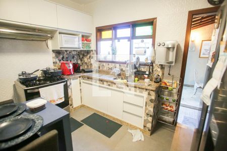 Cozinha de casa de condomínio à venda com 6 quartos, 360m² em Freguesia (jacarepaguá), Rio de Janeiro