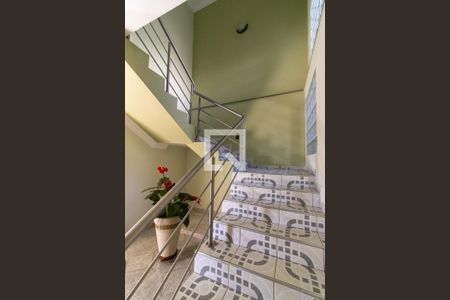 Escada de casa de condomínio à venda com 4 quartos, 208m² em Parque Imperador, Campinas