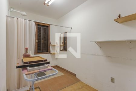 Sala de casa à venda com 3 quartos, 650m² em Passo D’areia, Porto Alegre