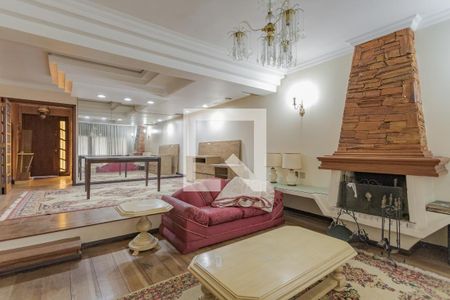 Sala de casa à venda com 3 quartos, 650m² em Passo D’areia, Porto Alegre
