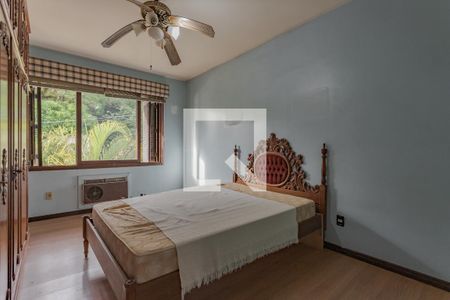 Quarto 1 de casa à venda com 3 quartos, 650m² em Passo D’areia, Porto Alegre
