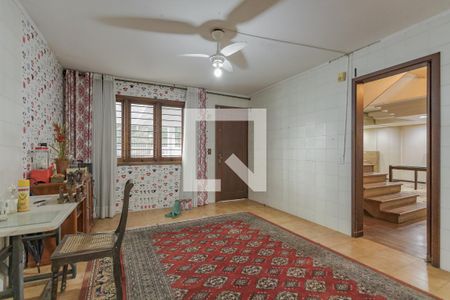 Sala de casa à venda com 3 quartos, 650m² em Passo D’areia, Porto Alegre