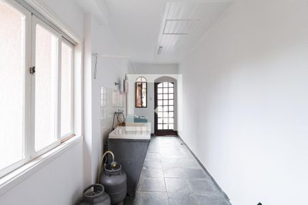Área de serviço de casa à venda com 3 quartos, 250m² em Jardim Planalto, Carapicuíba