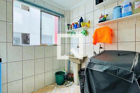 Área de Serviço de apartamento para alugar com 2 quartos, 57m² em Jardim Flor da Montanha, Guarulhos