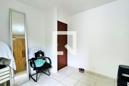 Quarto de apartamento para alugar com 2 quartos, 57m² em Jardim Flor da Montanha, Guarulhos