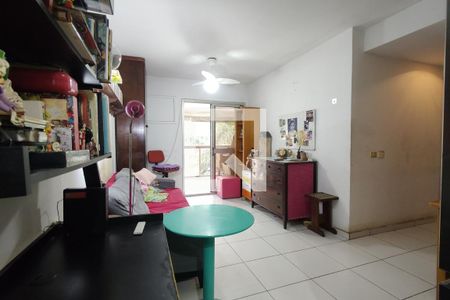 Sala de apartamento à venda com 2 quartos, 72m² em Jacarepaguá, Rio de Janeiro