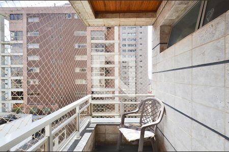 Varanda da suite de apartamento à venda com 4 quartos, 325m² em Santa Efigênia, Belo Horizonte