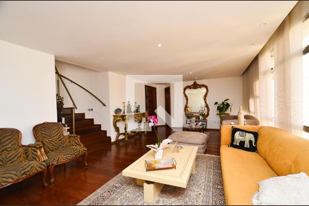 Sala de apartamento à venda com 4 quartos, 325m² em Santa Efigênia, Belo Horizonte