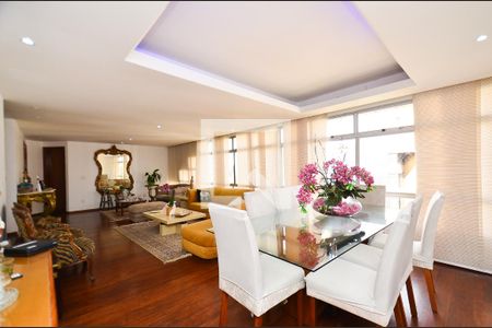 Sala de apartamento à venda com 4 quartos, 325m² em Santa Efigênia, Belo Horizonte